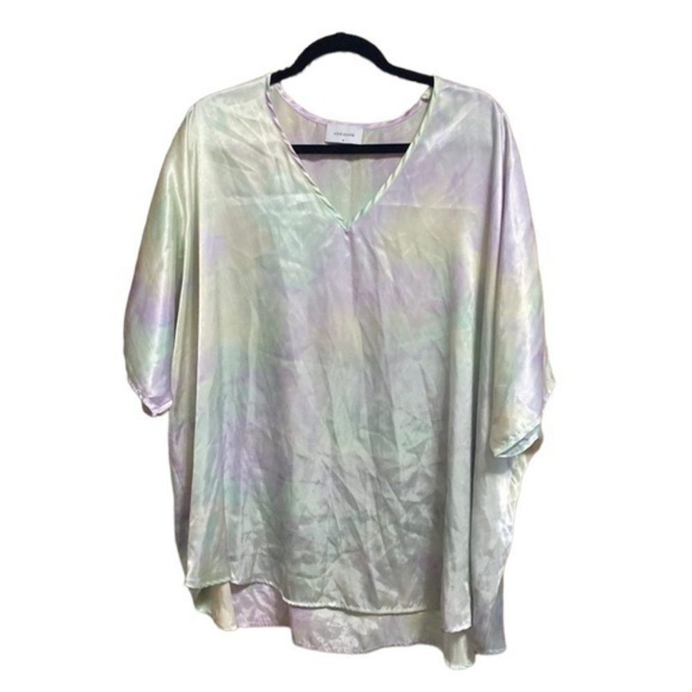 Adrienne Women's Medium Pastel Silky Tunic Blouse Short Sleeves V‎ Neck